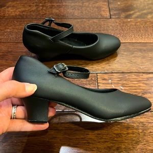 Little Girl Dance Character Shoes 2.5